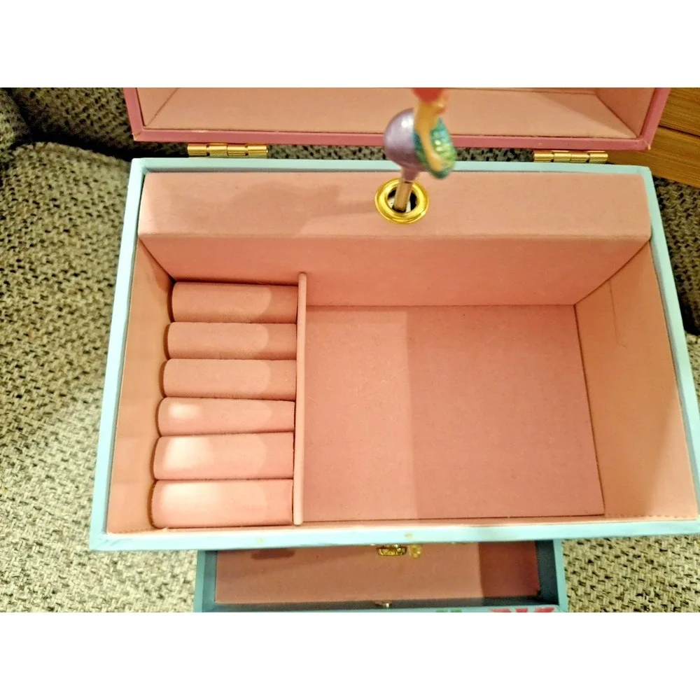 Little Girls Musical Jewelry Box 3 Drawers, Mermaid Design Gifts for‎ Girls